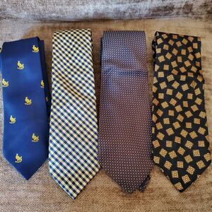 Lot of 4 Mens Neck Ties Blue Gold Tones Silk Polyester Business Preppy Wedding